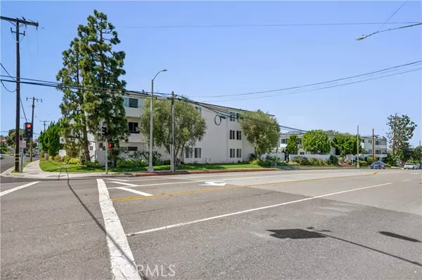 415 S Prospect Avenue #220, Redondo Beach, CA 90277