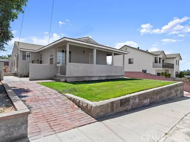 4572 W 130th Street, Hawthorne, CA 90250