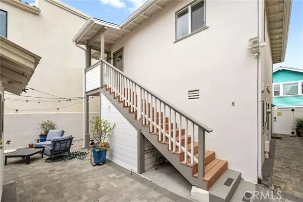 Hermosa Beach, CA 90254,58 10th Court #A