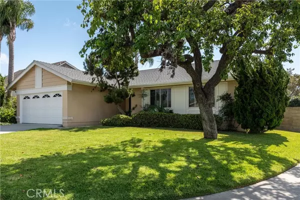 17362 Apel Lane, Huntington Beach, CA 92649