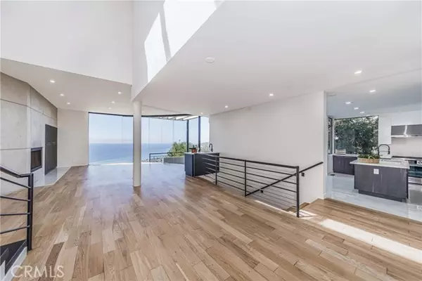 Laguna Beach, CA 92651,1195 La Mirada Street