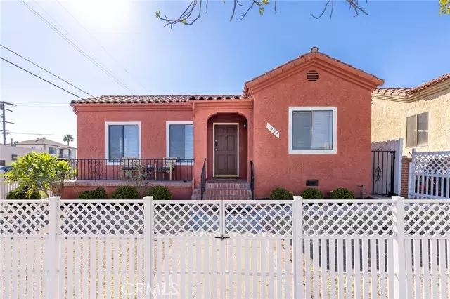 1537 S Gaffey, San Pedro, CA 90731