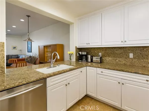 Playa Vista, CA 90094,12975 Agustin Place #220