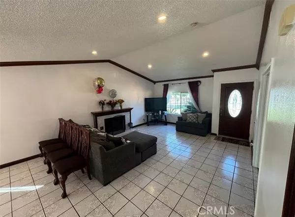 Fontana, CA 92335,14955 Manzanita Drive