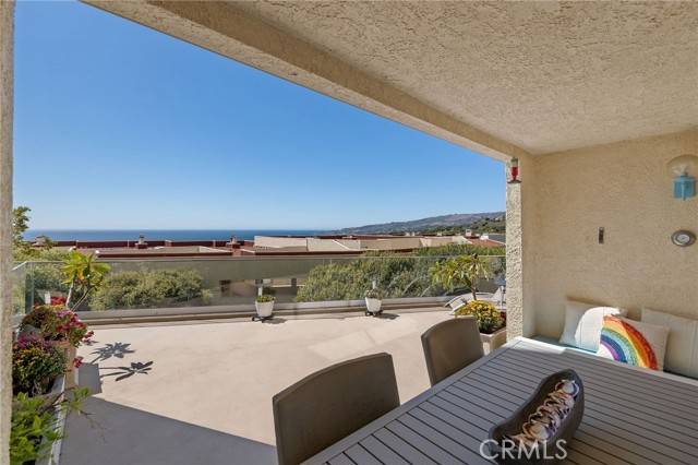 3200 La Rotonda Drive #411, Rancho Palos Verdes, CA 90275