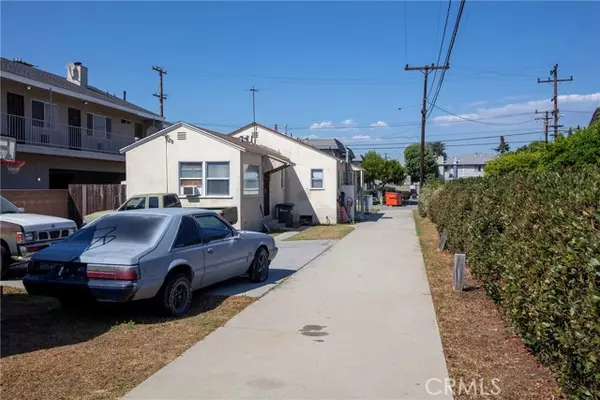 Gardena, CA 90247,1738 W 146th Street