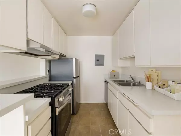 Hermosa Beach, CA 90254,1600 Ardmore Avenue #320