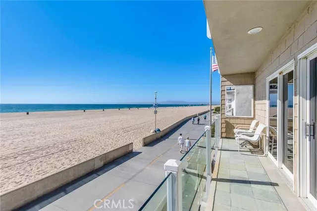 2652 The Strand, Hermosa Beach, CA 90254