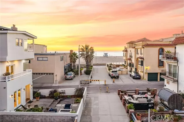 18 5th Street, Hermosa Beach, CA 90254