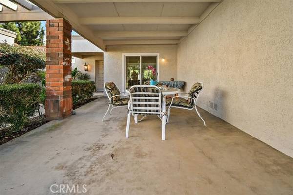 Laguna Woods, CA 92637,3470 Bahia Blanca #B