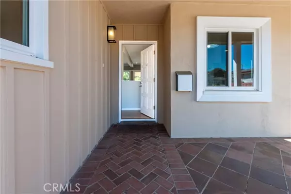 Redondo Beach, CA 90277,535 Camino De Encanto