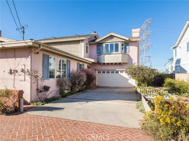 740 W Mariposa Avenue, El Segundo, CA 90245