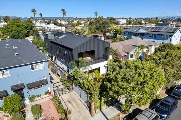 627 Sunset Avenue, Venice, CA 90291