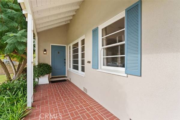 1629 Oak Street, Santa Monica, CA 90405