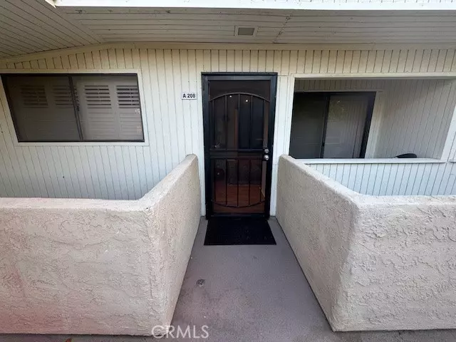 2810 N Arcadia Court #208, Palm Springs, CA 92262