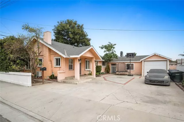 Bellflower, CA 90706,15916 Pitts Avenue