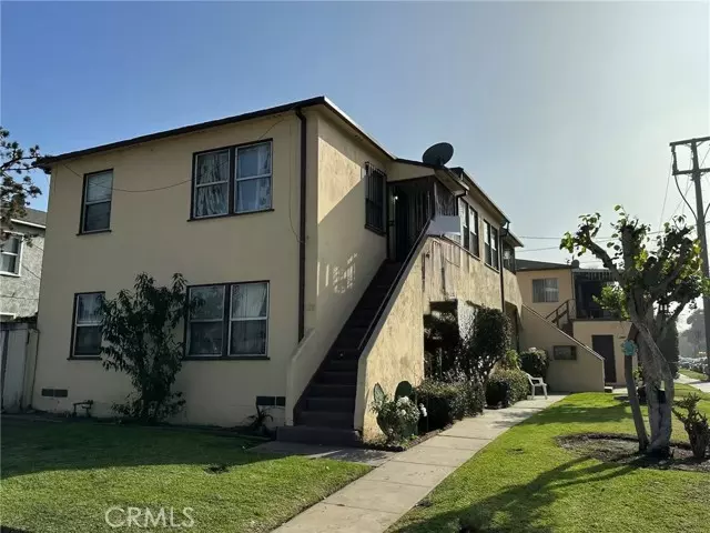 Inglewood, CA 90301,618 W Arbor Vitae Street