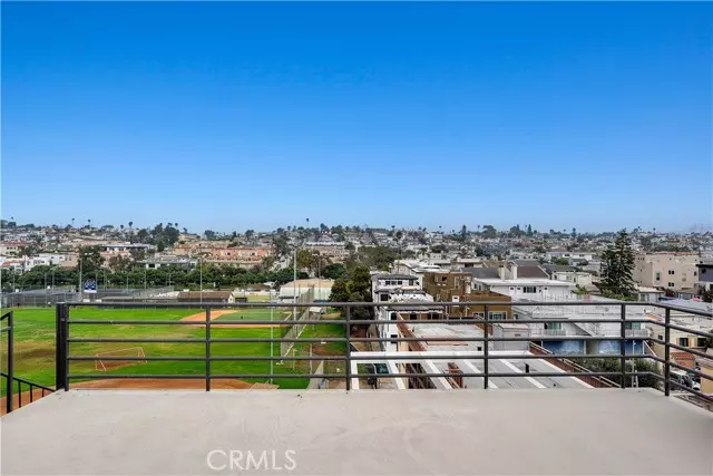 Hermosa Beach, CA 90254,900 Loma Drive