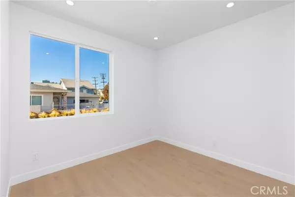 Redondo Beach, CA 90278,1708 Blossom Ln