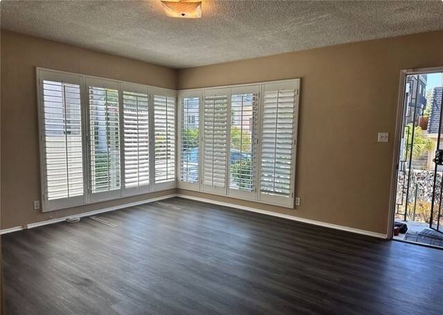 Hermosa Beach, CA 90254,554 2nd Street