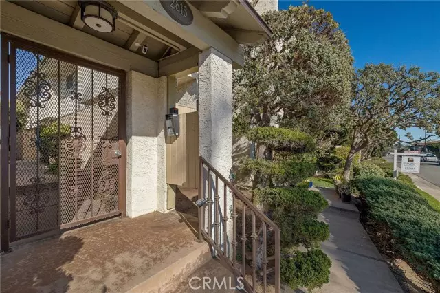 Redondo Beach, CA 90278,2615 RUHLAND Avenue #15