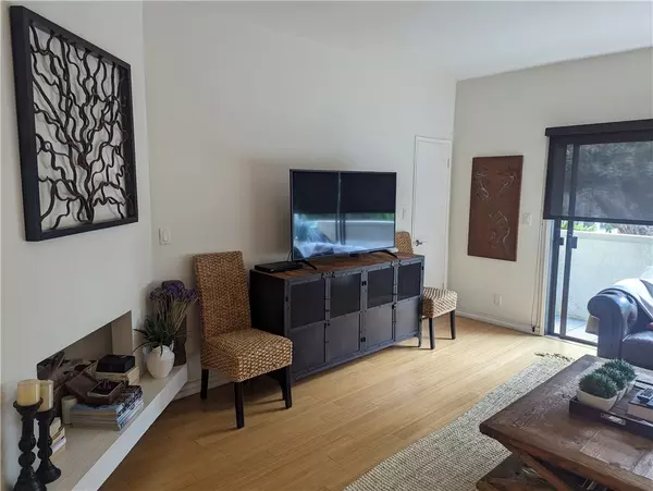 Santa Monica, CA 90403,1105 Idaho Avenue #206