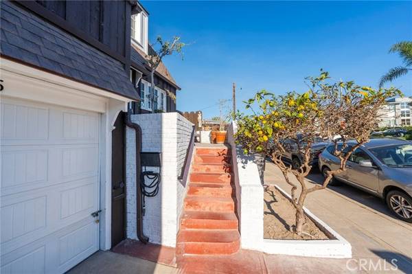 1835 Manhattan Ave, Hermosa Beach, CA 90254