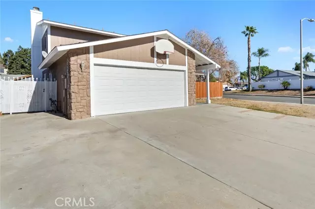 2344 Dunlop Court, Colton, CA 92324