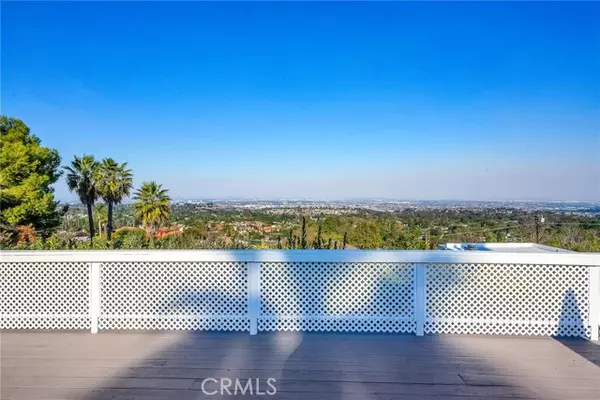 27363 Eastvale Road, Palos Verdes Peninsula, CA 90274