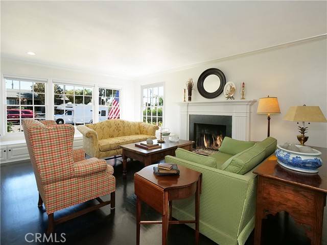 Rancho Palos Verdes, CA 90275,17 Barkentine Road