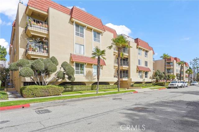 Culver City, CA 90230,5845 Doverwood Drive #216