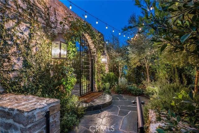1018 9th Street, Manhattan Beach, CA 90266