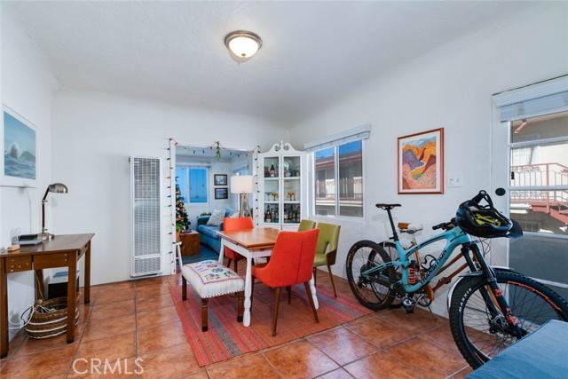 3809 Crest Drive, Manhattan Beach, CA 90266
