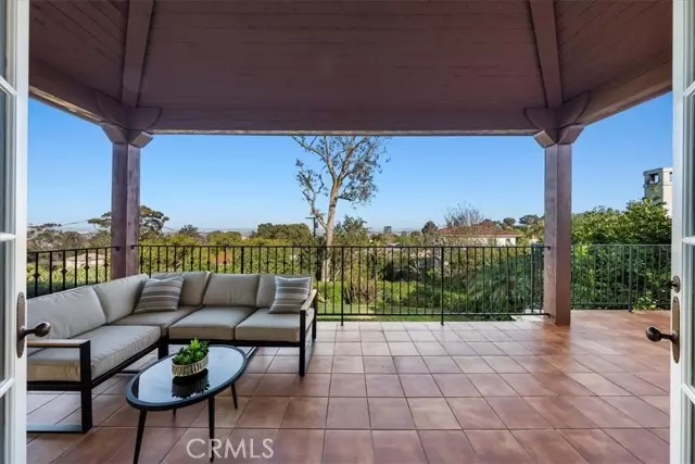 Palos Verdes Estates, CA 90274,508 Via Gorrion