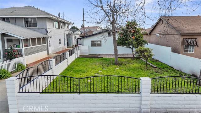 520 Simmons Avenue, Los Angeles, CA 90022