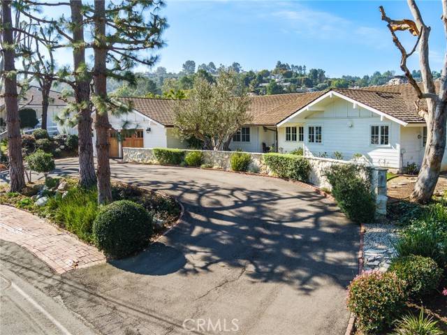 34 Chuckwagon Road, Rolling Hills, CA 90274
