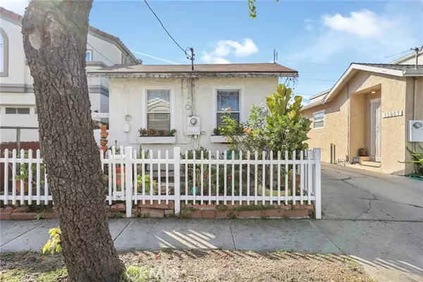 15009 Kingsdale Avenue, Lawndale, CA 90260