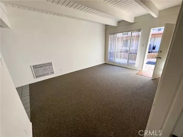 San Pedro, CA 90731,2102 S PACIFIC AVE #4