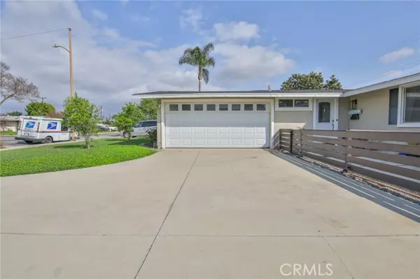 2234 W Palm Avenue, Orange, CA 92868