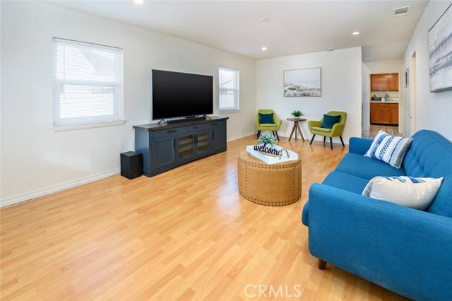 Torrance, CA 90502,21430 Berendo Avenue