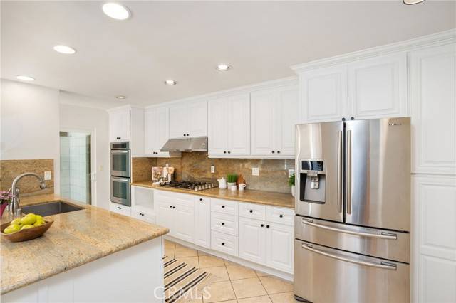 Palos Verdes Estates, CA 90274,105 Via Capay