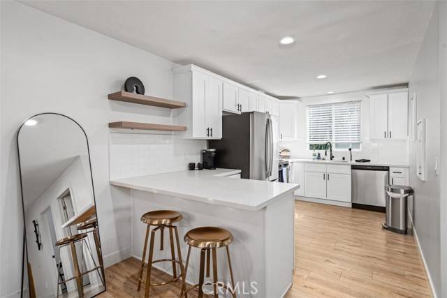 Los Angeles, CA 90047,1727 W 59th Place