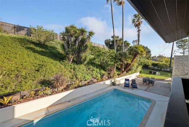 Rancho Palos Verdes, CA 90275,28068 Santona Drive