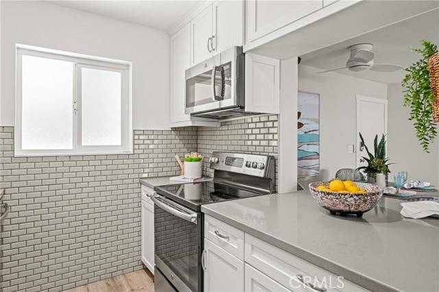 Hermosa Beach, CA 90254,15 15th Street #6