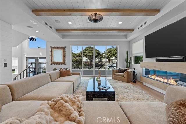 Redondo Beach, CA 90277,507 N Maria Avenue #A