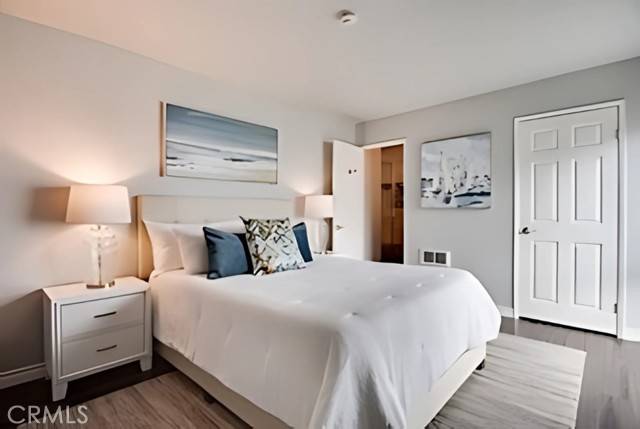 Redondo Beach, CA 90277,630 The Village #116