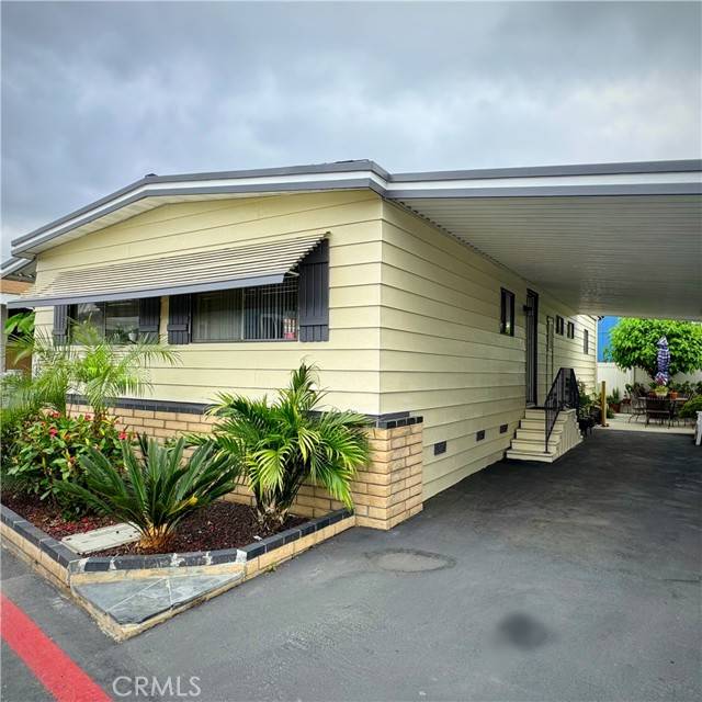 16600 Downey Ave #94, Paramount, CA 90723