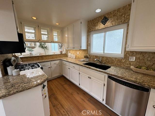 Hermosa Beach, CA 90254,854 Cypress Avenue