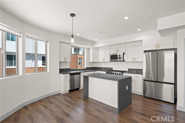 24809 Narbonne Avenue #201, Lomita, CA 90717
