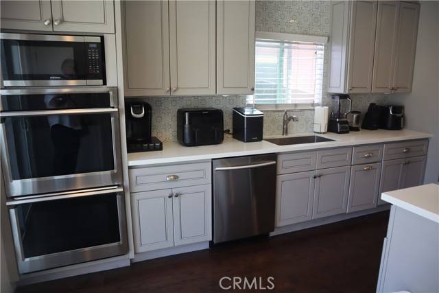 1532 S Mayo Avenue, Compton, CA 90221